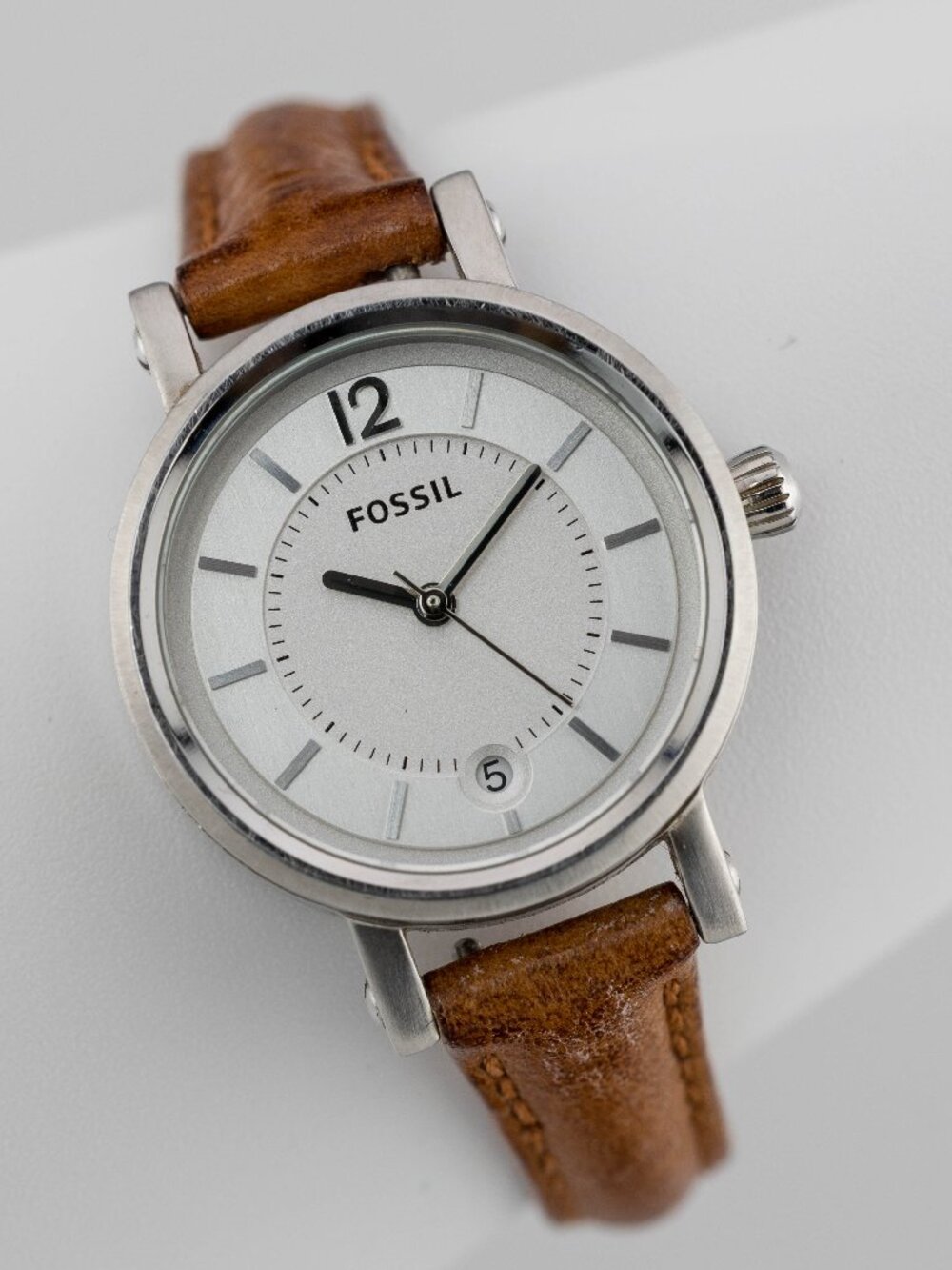 Fossil ES2373 Brown Leather Silver Date Quartz Analog Women's Watch New Battery